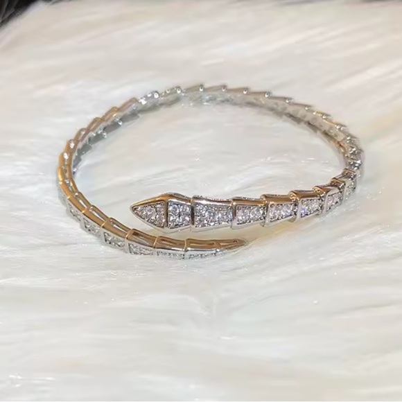 Serpentine serpent snake Silver Women's Jewelry bracelet - Picture 5 of 9